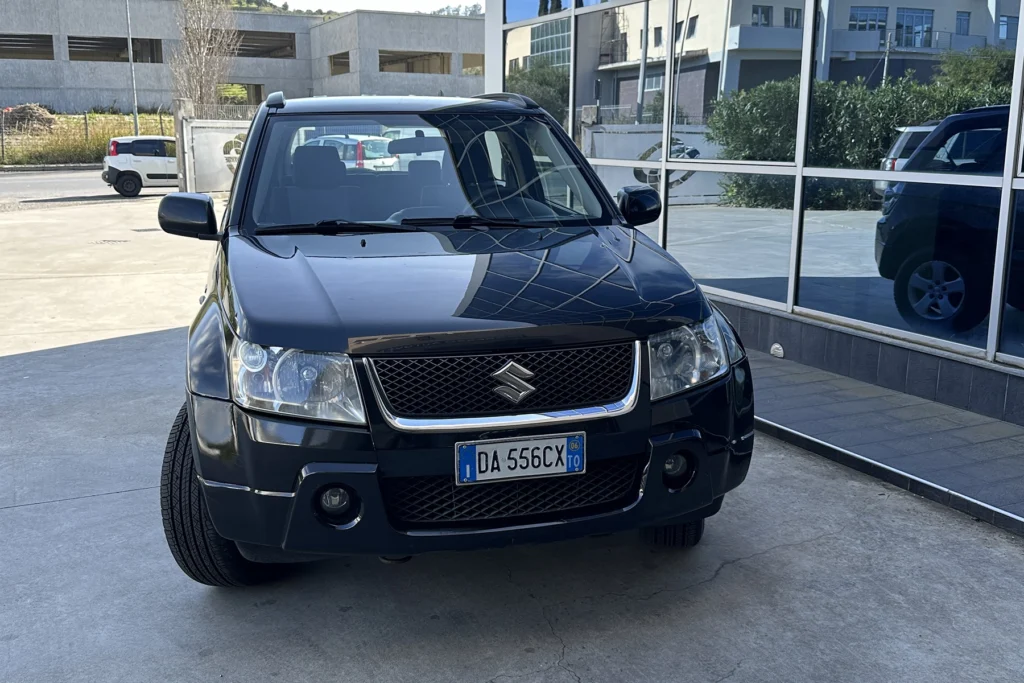 Immagine in Evidenza Suzuki Grand Vitara 2ª 1.9 DDiS Grand Vitara 1.9 DDiS 3 porte